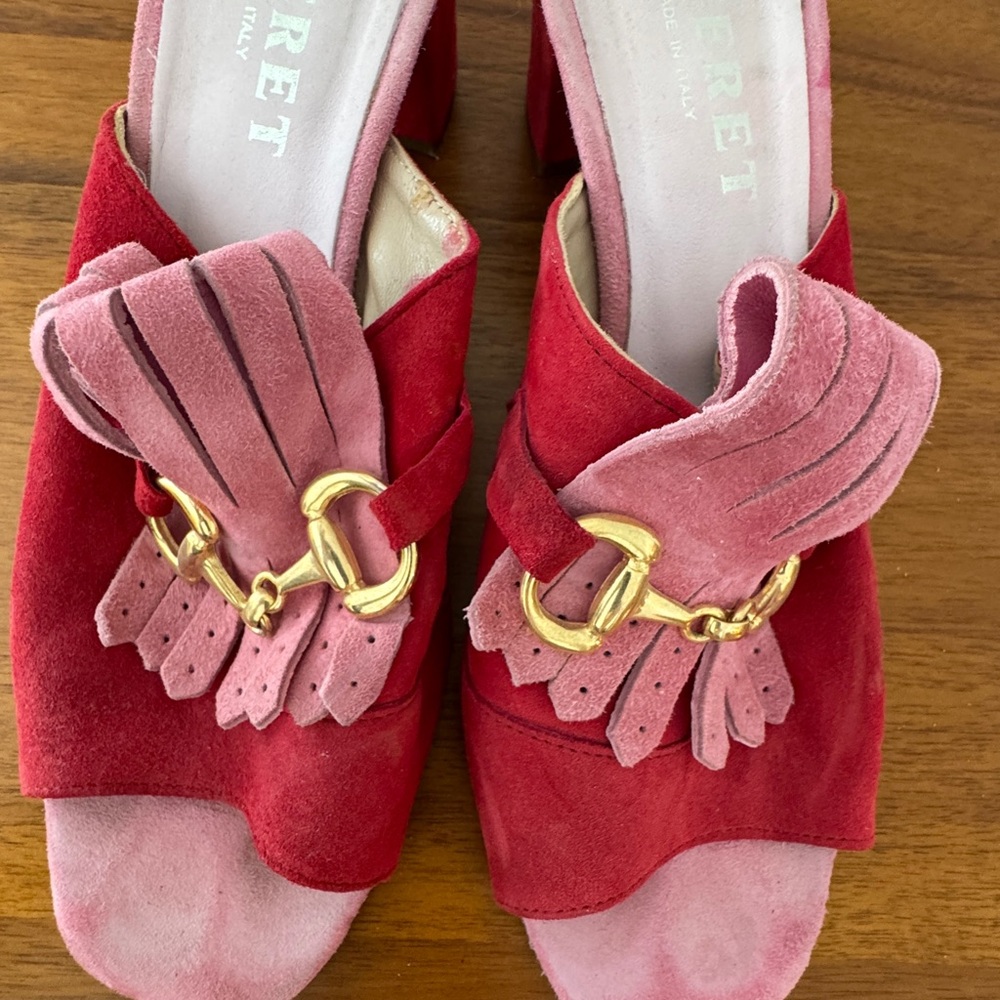 Chic Red and Pink Suede Heels with Gold Accents